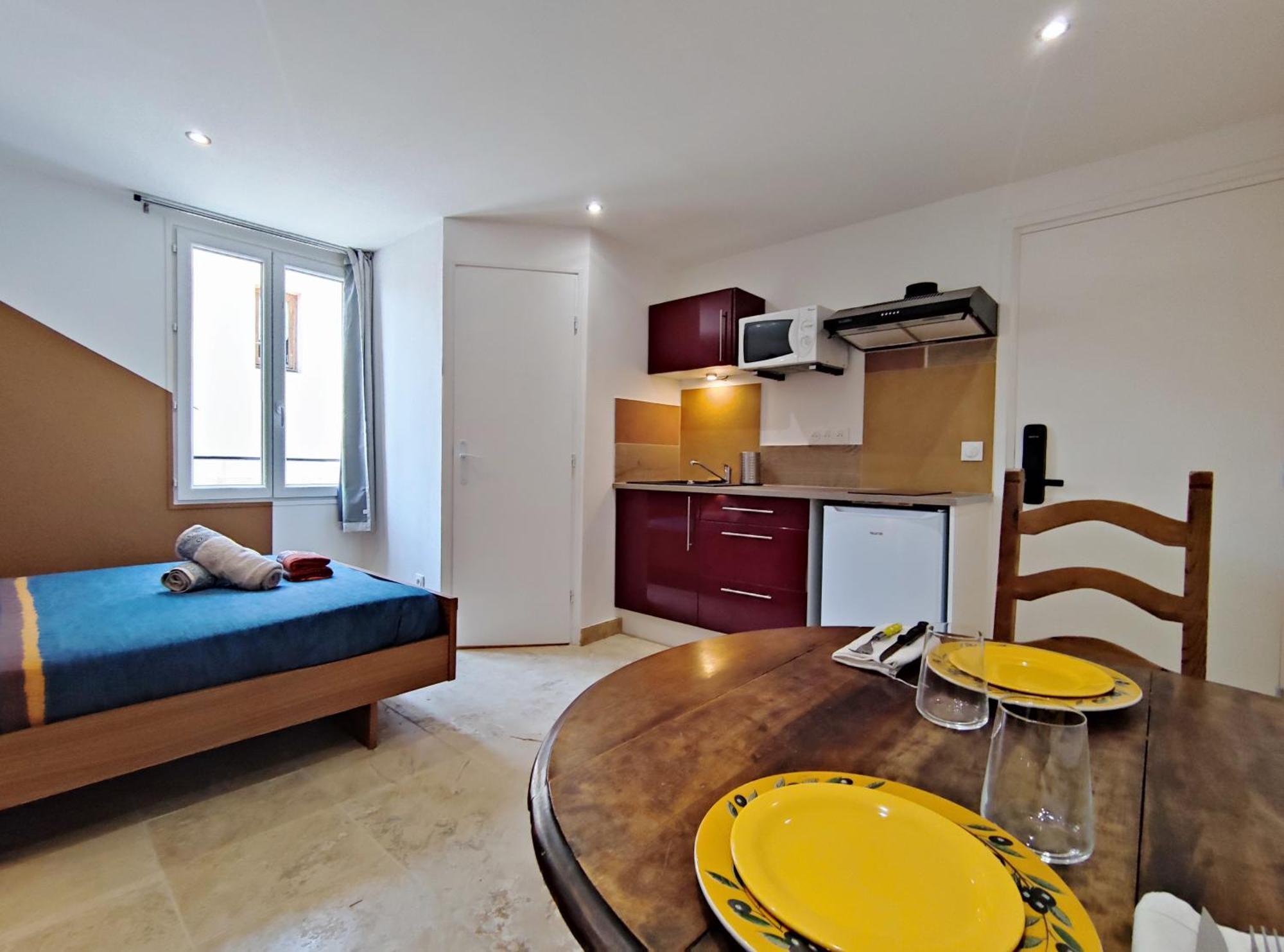 L'Etape Arlesienne Apartamento Exterior foto